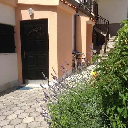 Aotearoa Guest house Premantura